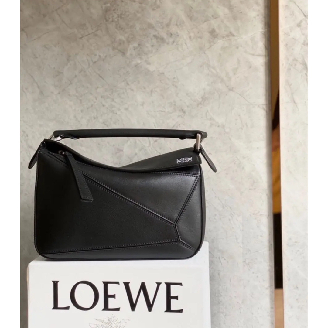 LOEWE(ロエベ)の美品希少 ロエベ　パズルバッグ ショルダーバッグ レディースのバッグ(ショルダーバッグ)の商品写真