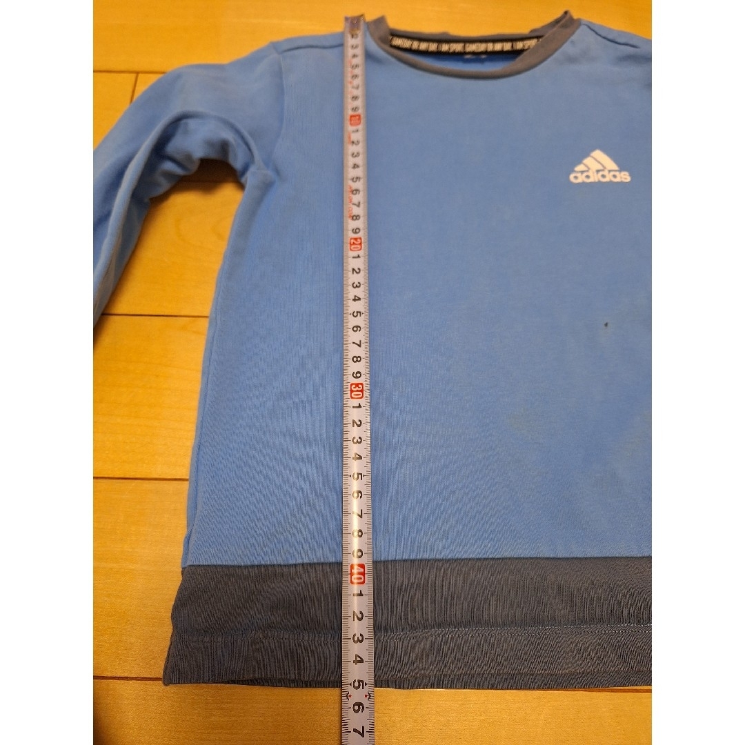 adidas(アディダス)のアディダス　ロンT　120㎝ キッズ/ベビー/マタニティのキッズ服男の子用(90cm~)(Tシャツ/カットソー)の商品写真