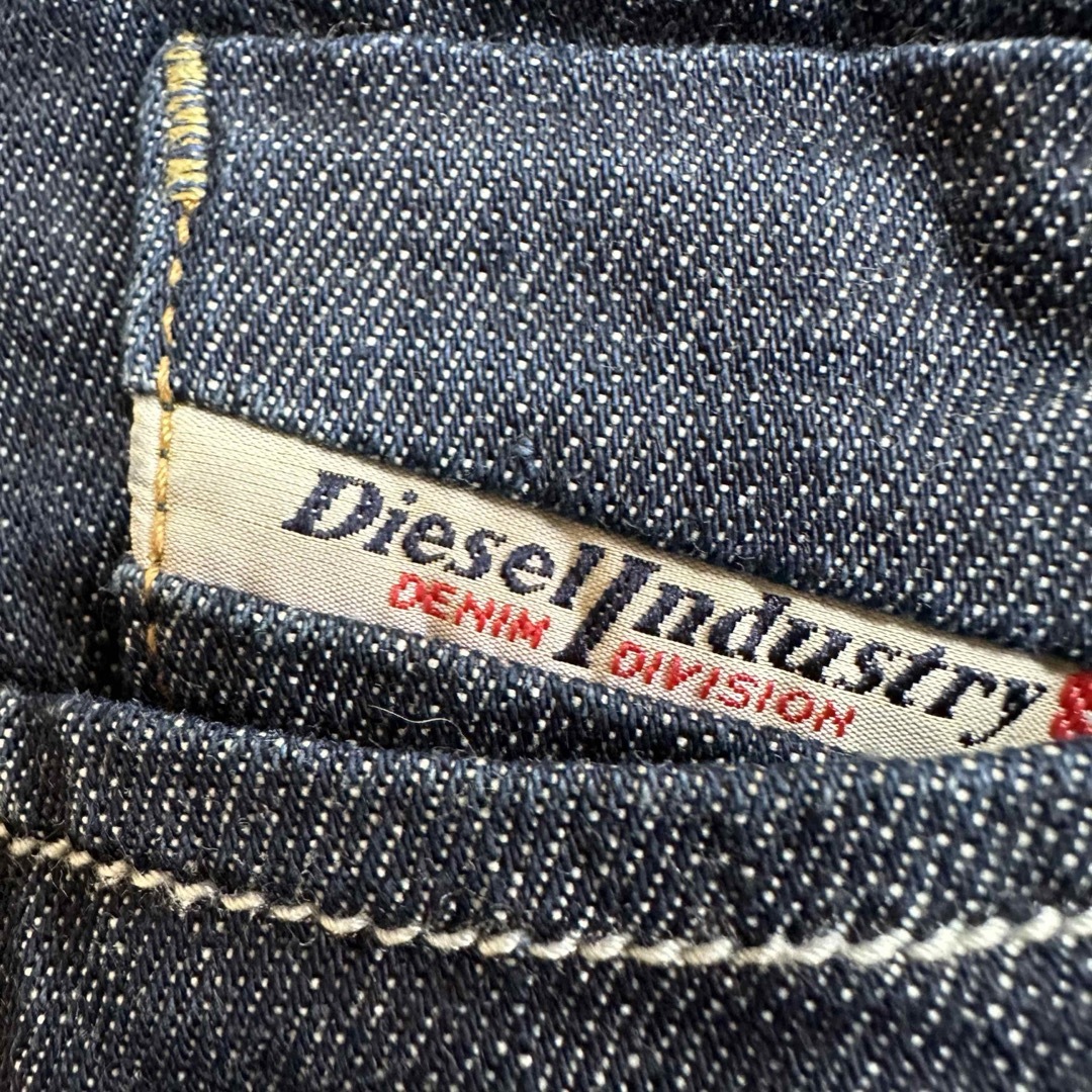 DIESEL(ディーゼル)の※プロフ必読【DIESEL】ブーツカット デニム LIV   W24/L32 レディースのパンツ(デニム/ジーンズ)の商品写真