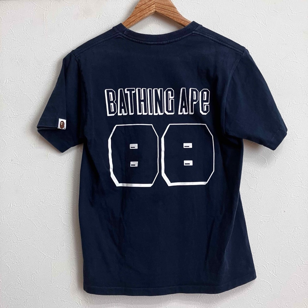 A BATHING APE(アベイシングエイプ)の【複数割】エイプ A BATHING APE 半袖Tシャツ ネイビー　Sサイズ メンズのトップス(Tシャツ/カットソー(半袖/袖なし))の商品写真