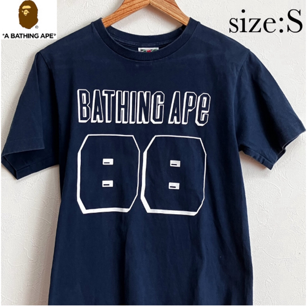 A BATHING APE(アベイシングエイプ)の【複数割】エイプ A BATHING APE 半袖Tシャツ ネイビー　Sサイズ メンズのトップス(Tシャツ/カットソー(半袖/袖なし))の商品写真