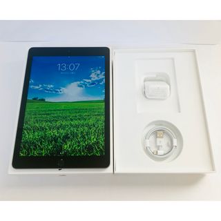 アイパッド(iPad)のApple iPad 第6世代Wi-Fi 32GB 【美品】(タブレット)