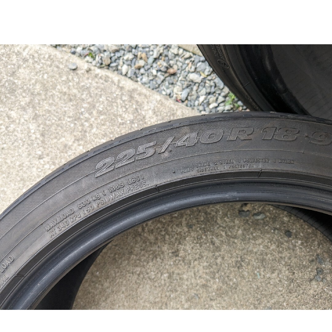 タイヤ　225/40R18 4本 自動車/バイクの自動車(タイヤ)の商品写真