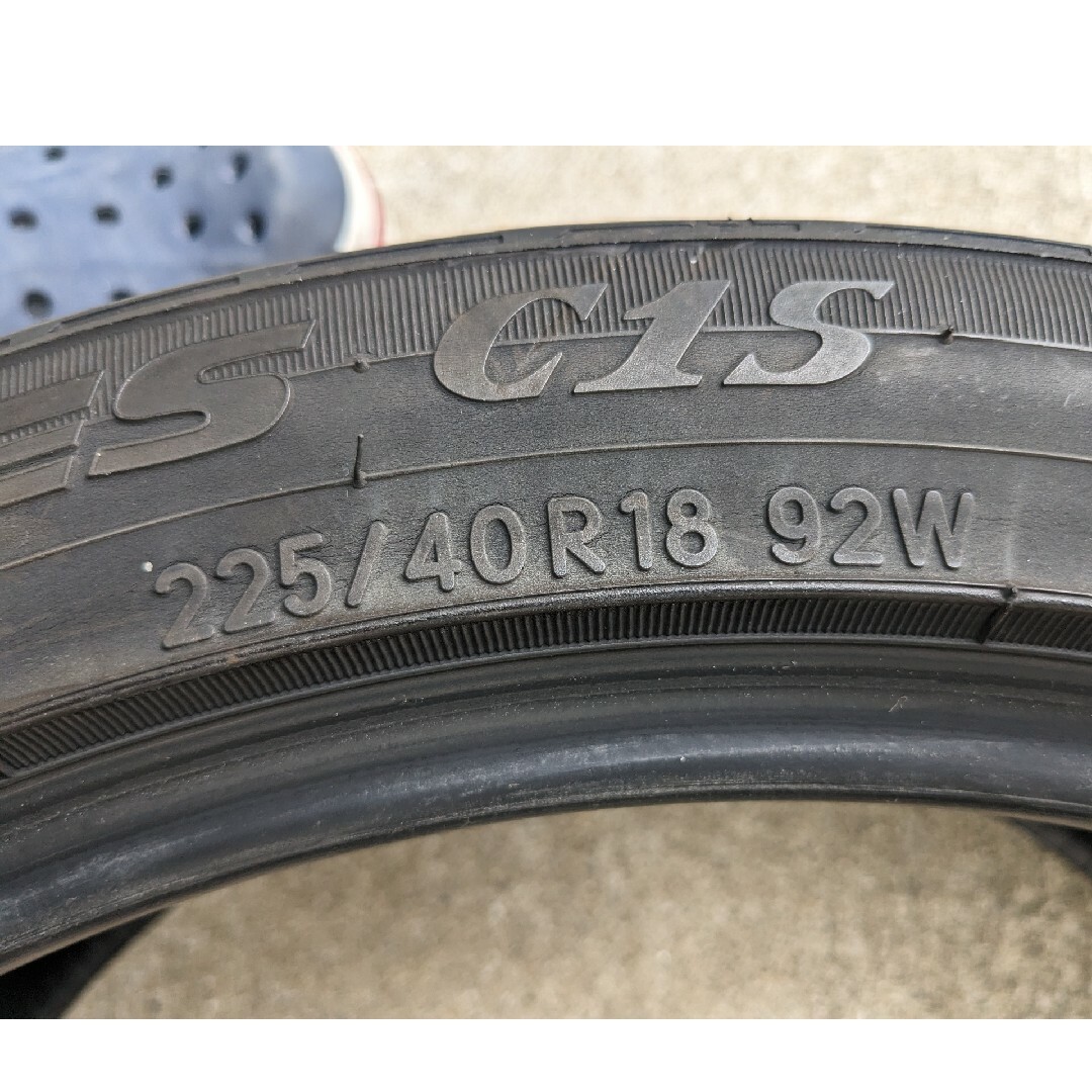 タイヤ　225/40R18 4本 自動車/バイクの自動車(タイヤ)の商品写真