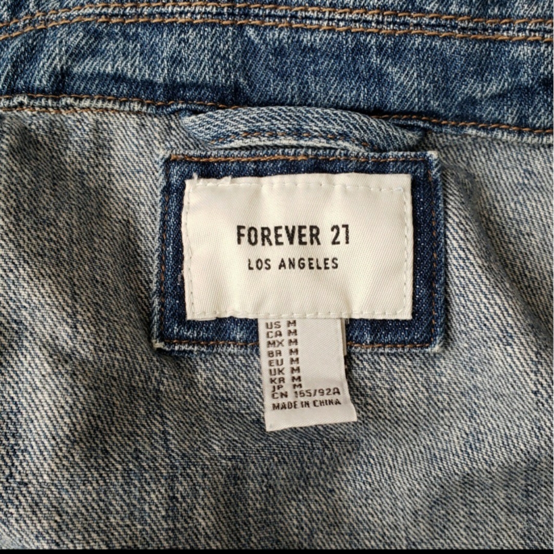 FOREVER 21(フォーエバートゥエンティーワン)のFOREVER21♡Gジャン  デニム ジャケット ダメージ アウター 春秋冬 レディースのジャケット/アウター(Gジャン/デニムジャケット)の商品写真