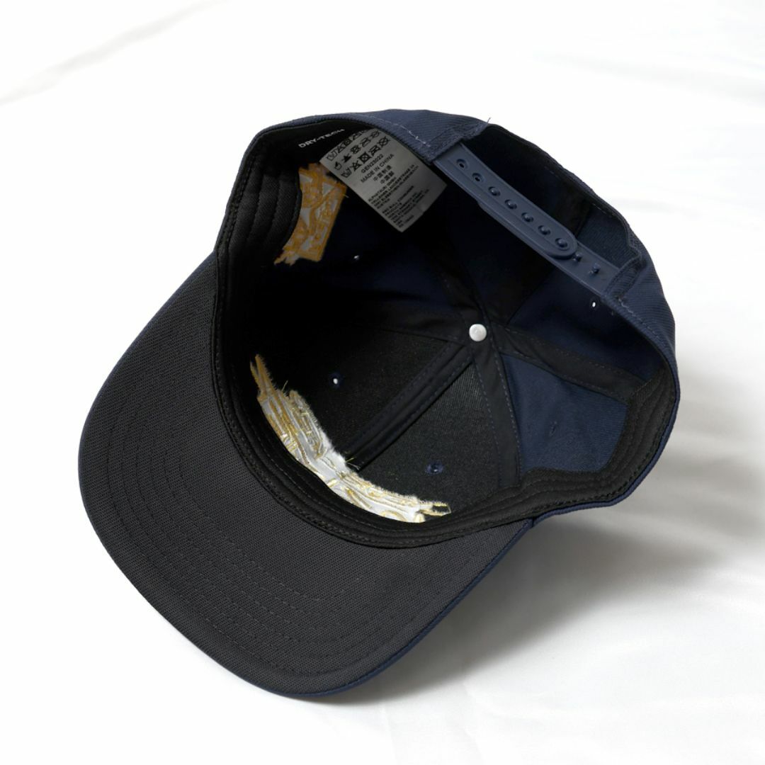 NEW ERA(ニューエラー)のレア｜レッドブル｜RED BULL｜キャップ｜EHC München メンズの帽子(キャップ)の商品写真