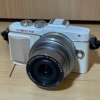 オリンパス(OLYMPUS)のOLYMPUS PEN Lite E-PL7(ミラーレス一眼)