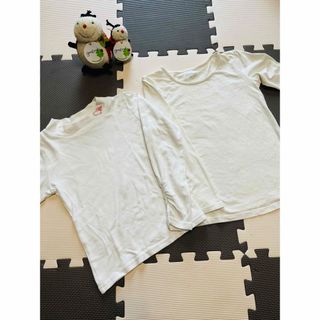 長袖Tシャツ　白　ロンT 2枚セット！130 まとめて(Tシャツ/カットソー)