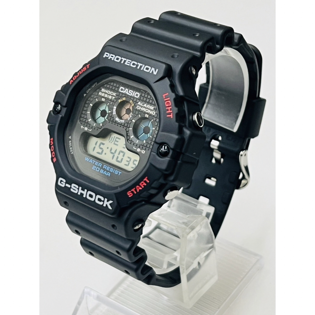 G-SHOCK(ジーショック)の【美品】G-SHOCK マットブラック 復刻モデル DW-5900-1JF メンズの時計(腕時計(デジタル))の商品写真