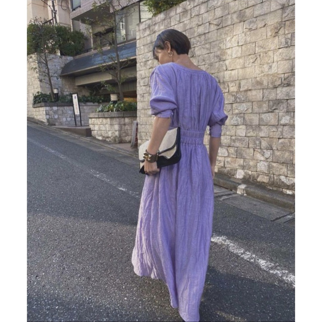 Ameri VINTAGE(アメリヴィンテージ)のAMERI 紫 CACHE COEUR DRESS ワンピース ロングワンピース レディースのワンピース(ロングワンピース/マキシワンピース)の商品写真