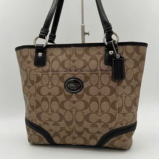 コーチ(COACH)の【良品】coach PVC シグネチャー トートバッグ　ファスナー付き　A4(トートバッグ)