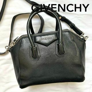 ジバンシィ(GIVENCHY)の✨美品✨ GIVENCHY ショルダーバッグ　 アンティゴナ ミニ　黒　本革(ショルダーバッグ)