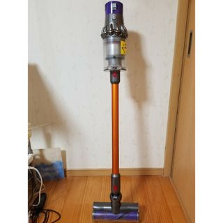 ダイソン(Dyson)のダイソンV10 SV12(新品バッテリーとフィルター付き)(掃除機)