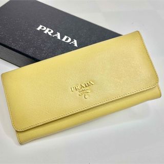 プラダ(PRADA)のPRADA プラダ サフィアーノ 長財布 イエロー 金具 ゴールド(財布)