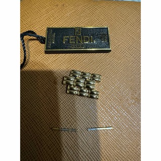 フェンディ(FENDI)のフェンディ腕時計のコマ　13mm(腕時計)