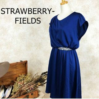 ストロベリーフィールズグレース ドレス ブルーSTRAWBERRY-FIELDS(ひざ丈ワンピース)