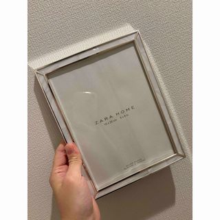 ザラホーム(ZARA HOME)の新品未使用ZARA HOME フォトフレーム(フォトフレーム)