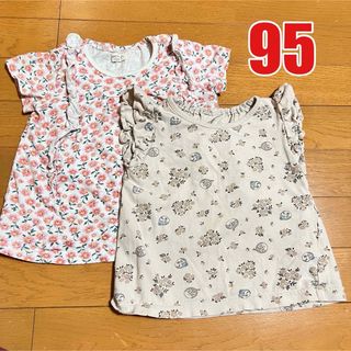 95cm アンパンマン　小花柄　Tシャツ　ピンク