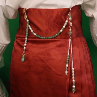 キモノマチ(KIMONOMACHI)の真珠緑珠如意圧襟　白緑金色腰飾り　ブローチ　コサージュ　中華風　中華式　着物漢服(ブローチ/コサージュ)
