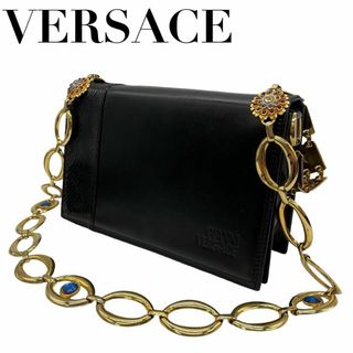 ジャンニヴェルサーチ(Gianni Versace)の美品　ジァンニヴェルサーチ　s2　ゴールドチェーン　ショルダーバッグ　黒　レザー(ショルダーバッグ)