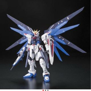 バンダイ(BANDAI)の【ガンプラ】RG フリーダムガンダム 1/144 新品・未組立(模型/プラモデル)