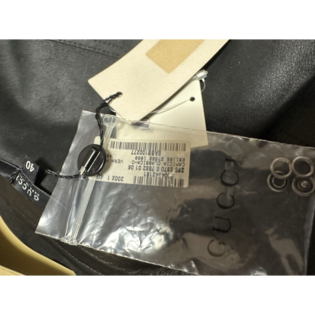 GUCCI - 【新品、未使用】 GUCCI グッチ ラムレザーシャツ 黒 40 GUCCI - 【新品、未使用】 GUCCI グッチ ラムレザーシャツ 黒 40