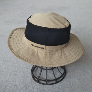 コロンビア(Columbia)のColumbia イエロードッグマウンテン ブーニー S/M 帽子(登山用品)