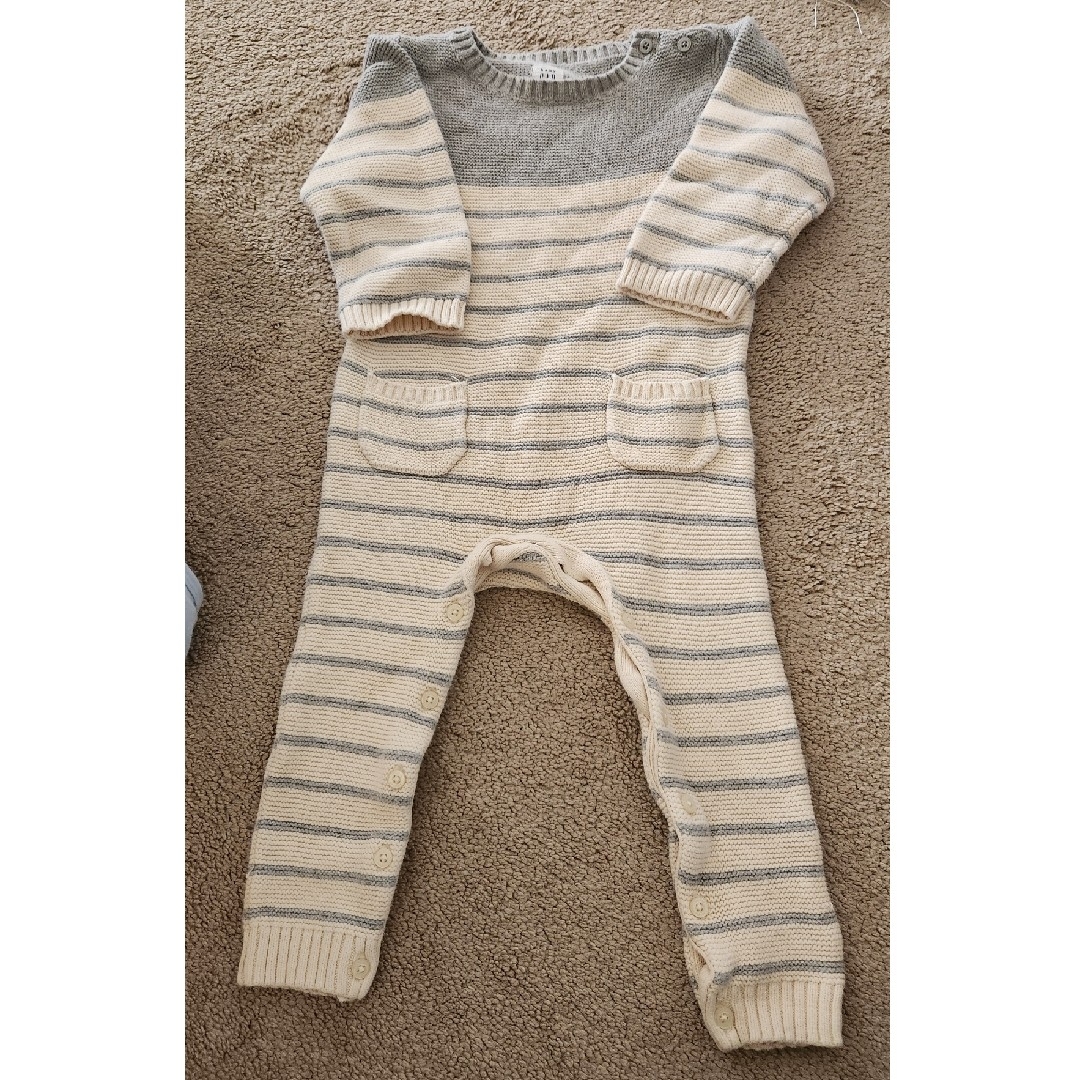 babyGAP(ベビーギャップ)の2827セール1/7　GAPカバーオール/パジャマ　2歳サイズ 18-24m キッズ/ベビー/マタニティのキッズ服男の子用(90cm~)(パジャマ)の商品写真