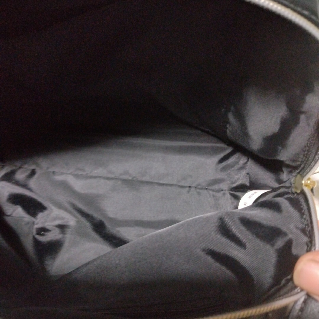 GU(ジーユー)のGUショルダーバッグ レディースのバッグ(ショルダーバッグ)の商品写真