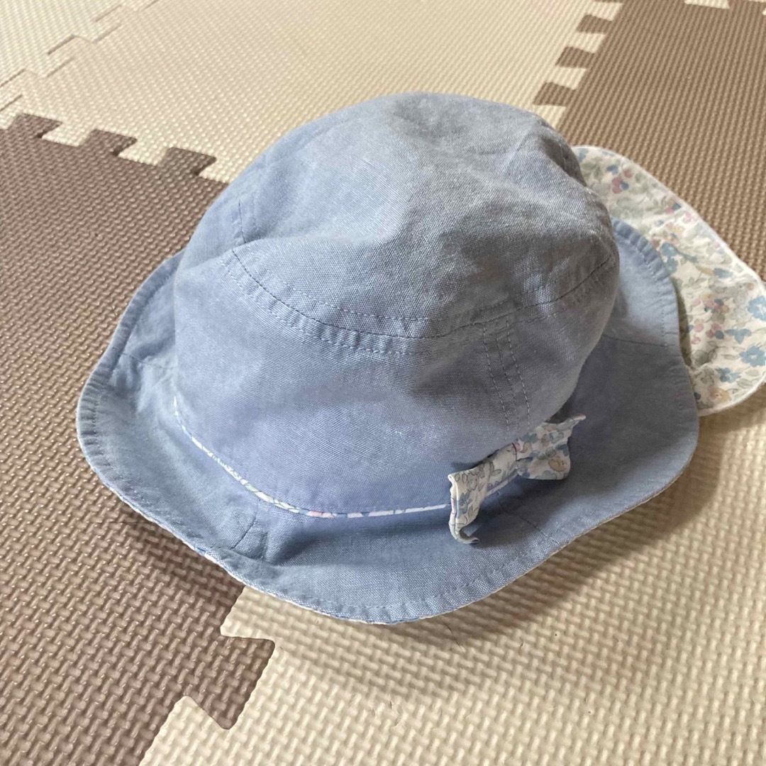アカチャンホンポ(アカチャンホンポ)の日避け付き帽子（50cm） キッズ/ベビー/マタニティのこども用ファッション小物(帽子)の商品写真