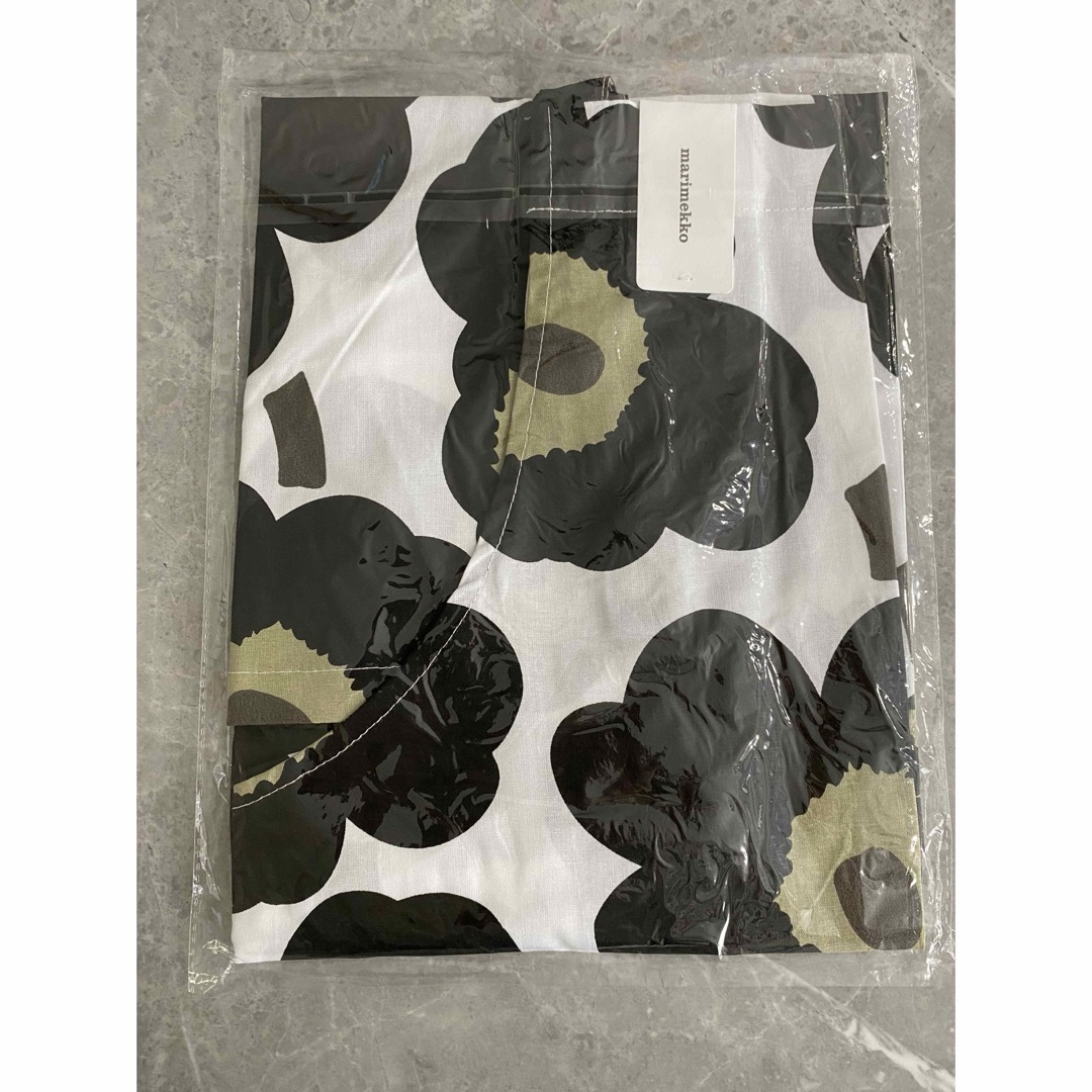 marimekko(マリメッコ)のマリメッコ　エプロン　新品　 レディースのレディース その他(その他)の商品写真