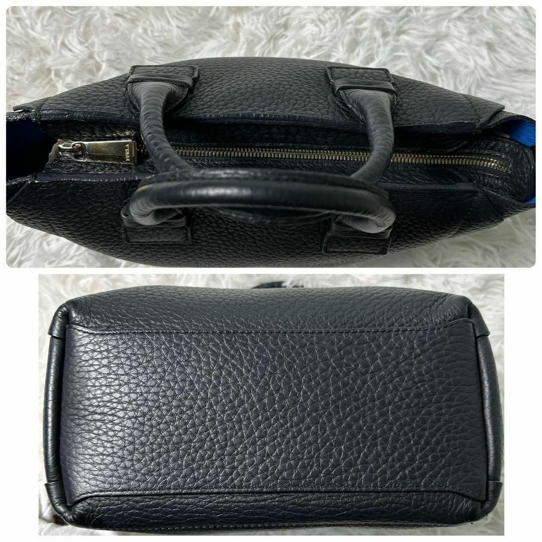 Furla(フルラ)のFURLAフルラ ハンドバッグ カプリッチョ ブラック ブルー シボ革 レディースのバッグ(ハンドバッグ)の商品写真