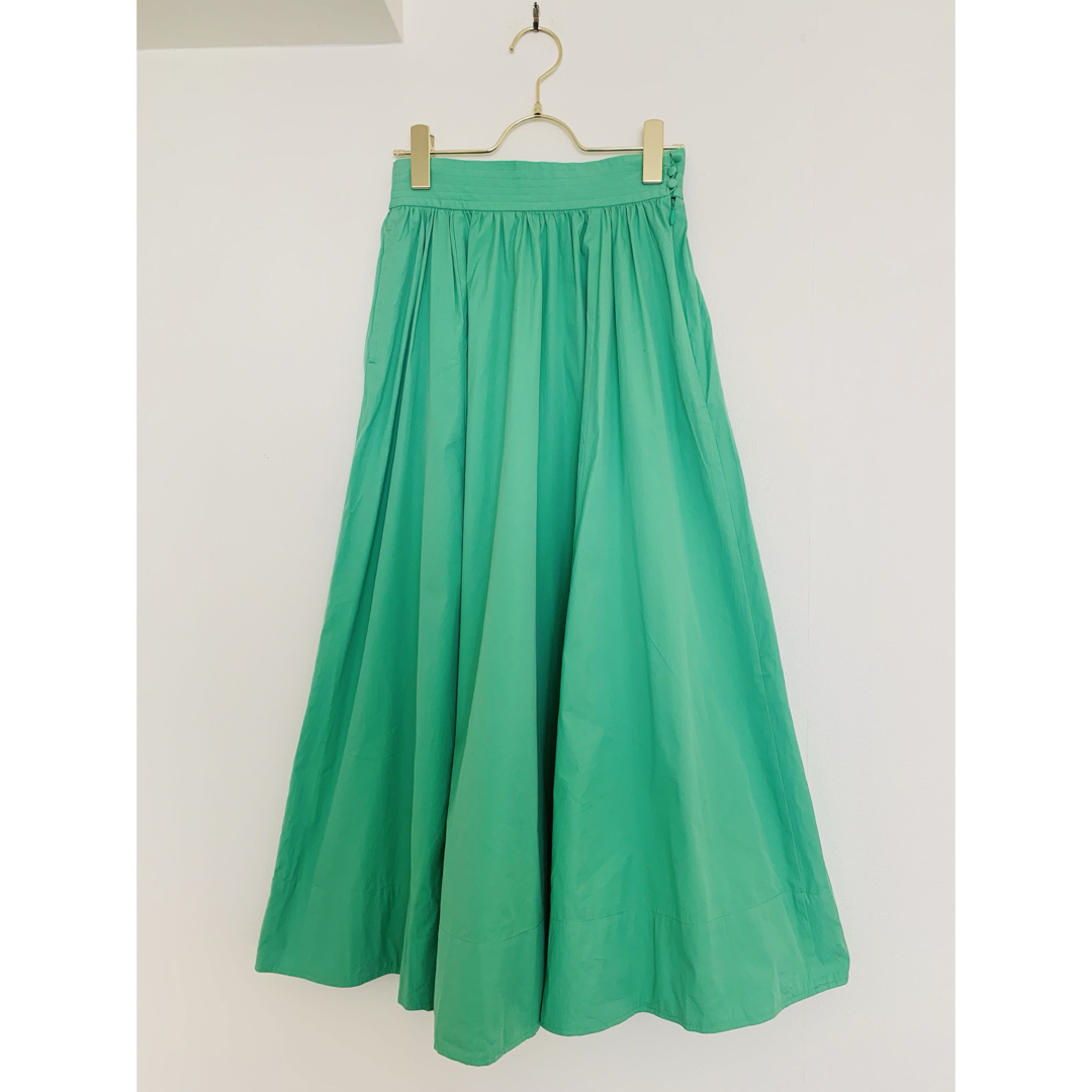 UNITED ARROWS green label relaxing(ユナイテッドアローズグリーンレーベルリラクシング)のユナイテッドアローズ　エアリー　たっぷりフレアスカート　美品 レディースのスカート(ロングスカート)の商品写真