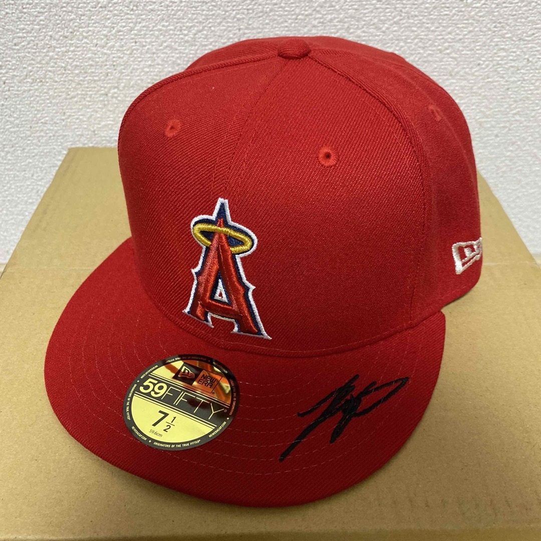 NEW ERA(ニューエラー)の大谷翔平　MVP &ホームラン王記念キャップ スポーツ/アウトドアの野球(記念品/関連グッズ)の商品写真