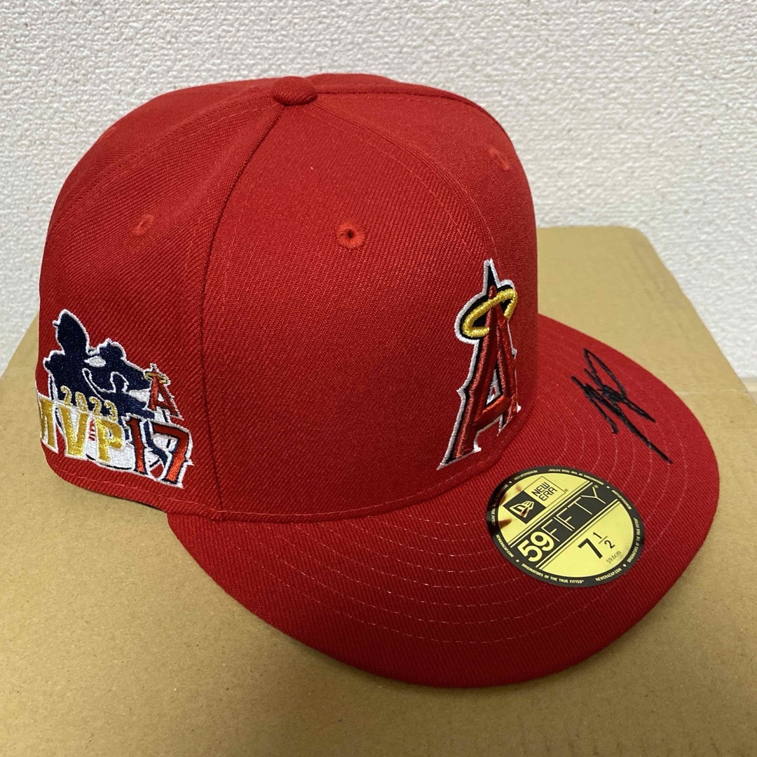 NEW ERA(ニューエラー)の大谷翔平　MVP &ホームラン王記念キャップ スポーツ/アウトドアの野球(記念品/関連グッズ)の商品写真