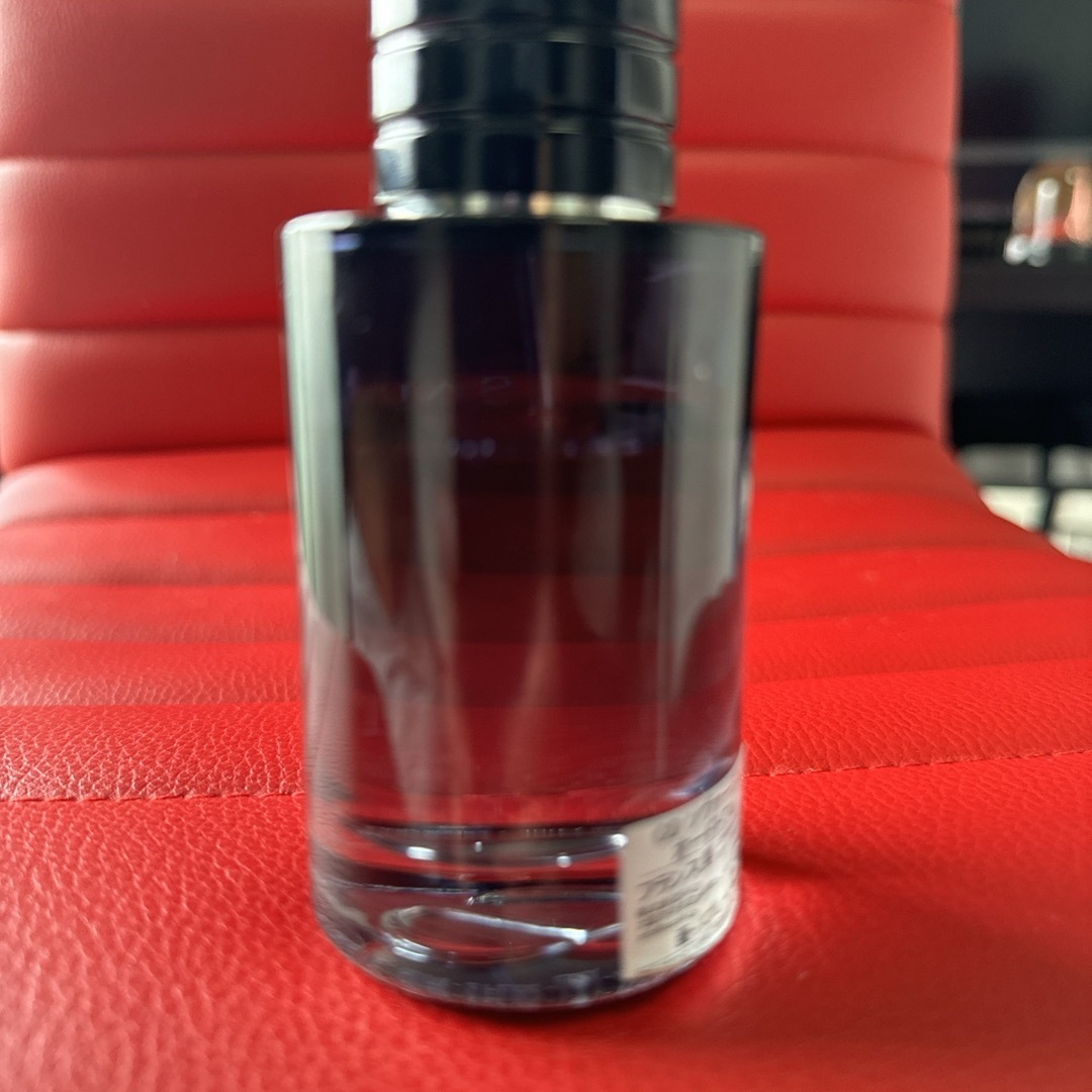 Dior(ディオール)のDIOR SAUVAGE 60ml オードトワレ コスメ/美容の香水(香水(男性用))の商品写真