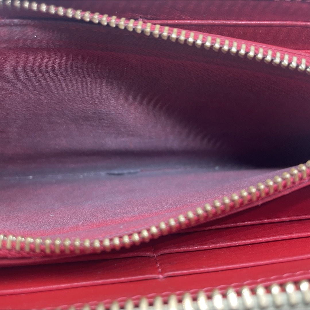Christian Louboutin(クリスチャンルブタン)のクリスチャンルブタン 長財布 ゴールド ベージュ 赤 スタッズ ブランド レディースのファッション小物(財布)の商品写真