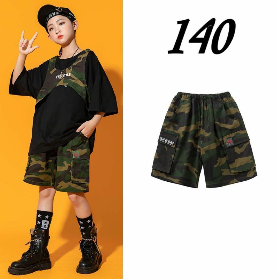 ハーフパンツ 半ズボン 短パン 迷彩 カモフラ 男の子 夏服 カーキ 140 キッズ/ベビー/マタニティのキッズ服男の子用(90cm~)(パンツ/スパッツ)の商品写真