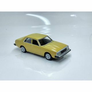 ★日産スカイライン2000GT　TURBO・C210・１/72★REAL-X★(ミニカー)