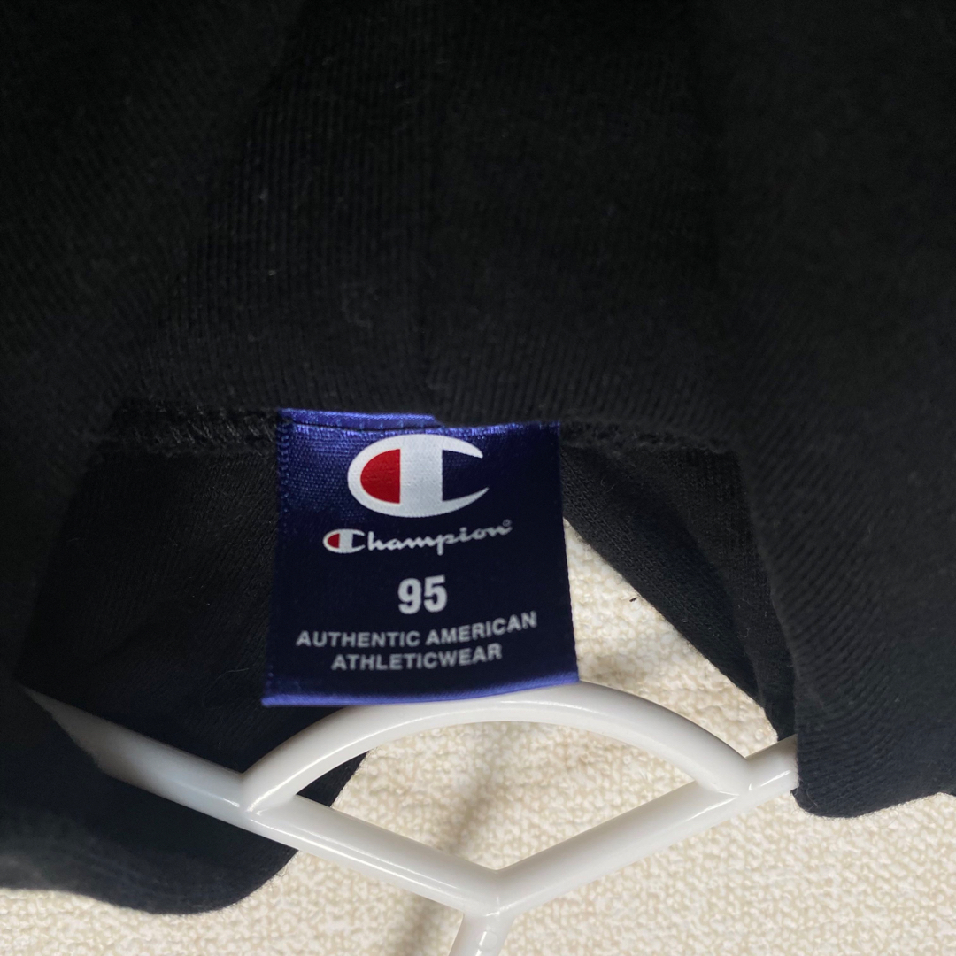 Champion(チャンピオン)のチャンピオン　パーカー　95cm キッズ/ベビー/マタニティのキッズ服男の子用(90cm~)(ジャケット/上着)の商品写真