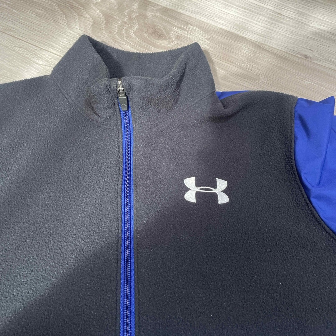 UNDER ARMOUR(アンダーアーマー)のアンダーアーマー　裏フリースウインドブレーカー キッズ/ベビー/マタニティのキッズ服男の子用(90cm~)(ジャケット/上着)の商品写真