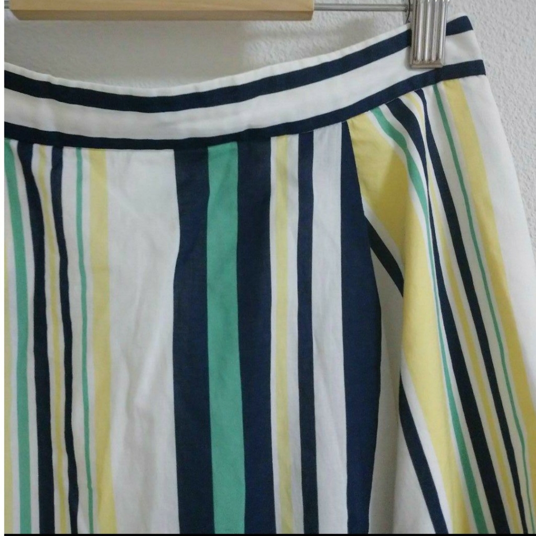Mystrada(マイストラーダ)のMystrada　マイストラーダ　ストライプ　フレアスカート　膝丈　グリーン　柄 レディースのスカート(その他)の商品写真