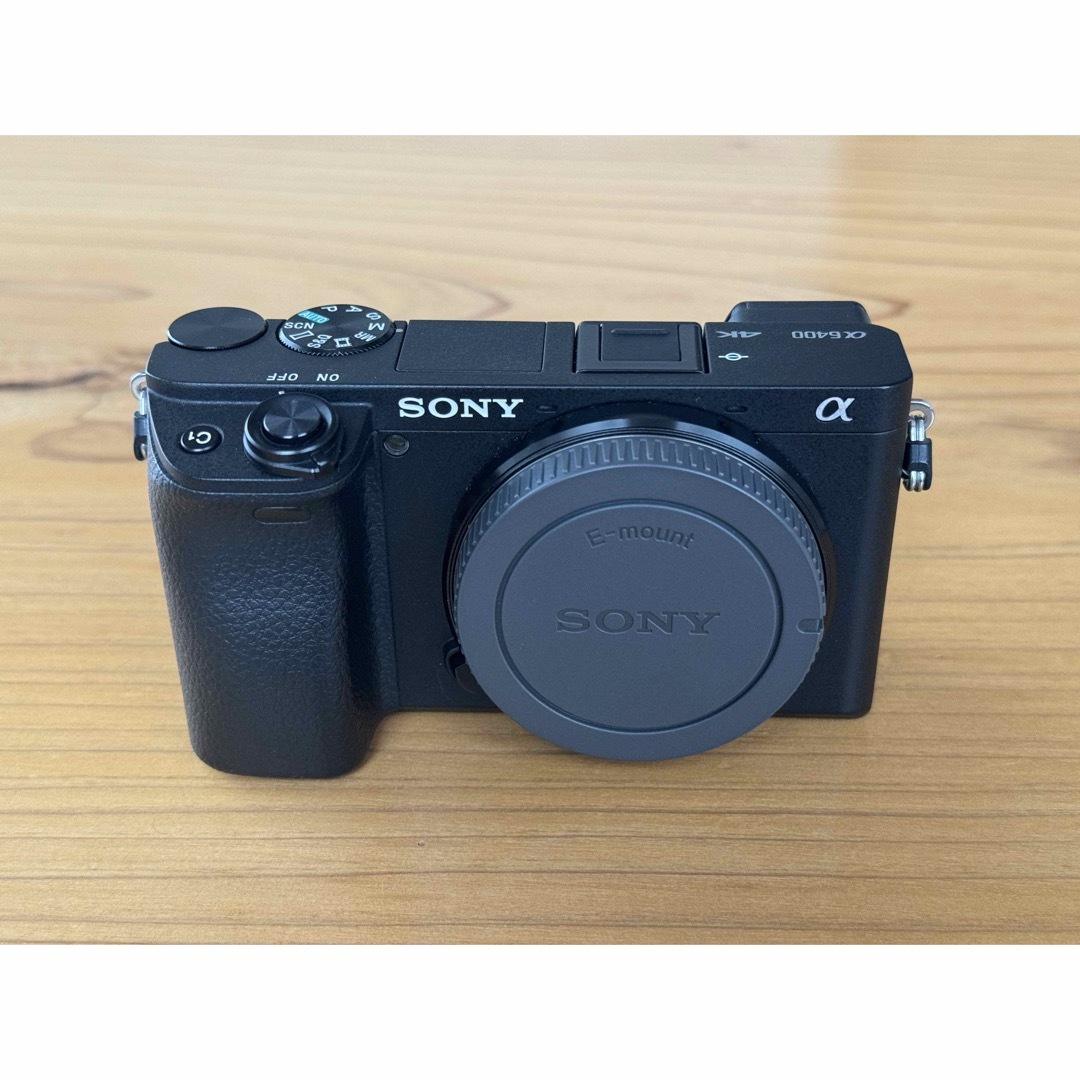 SONY(ソニー)のSONY  デジタル一眼カメラ α6400 スマホ/家電/カメラのカメラ(ミラーレス一眼)の商品写真