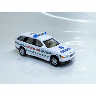 ★BMW 3シリーズ　ツーリング　パトカー★１/７★ホンウェル★(ミニカー)