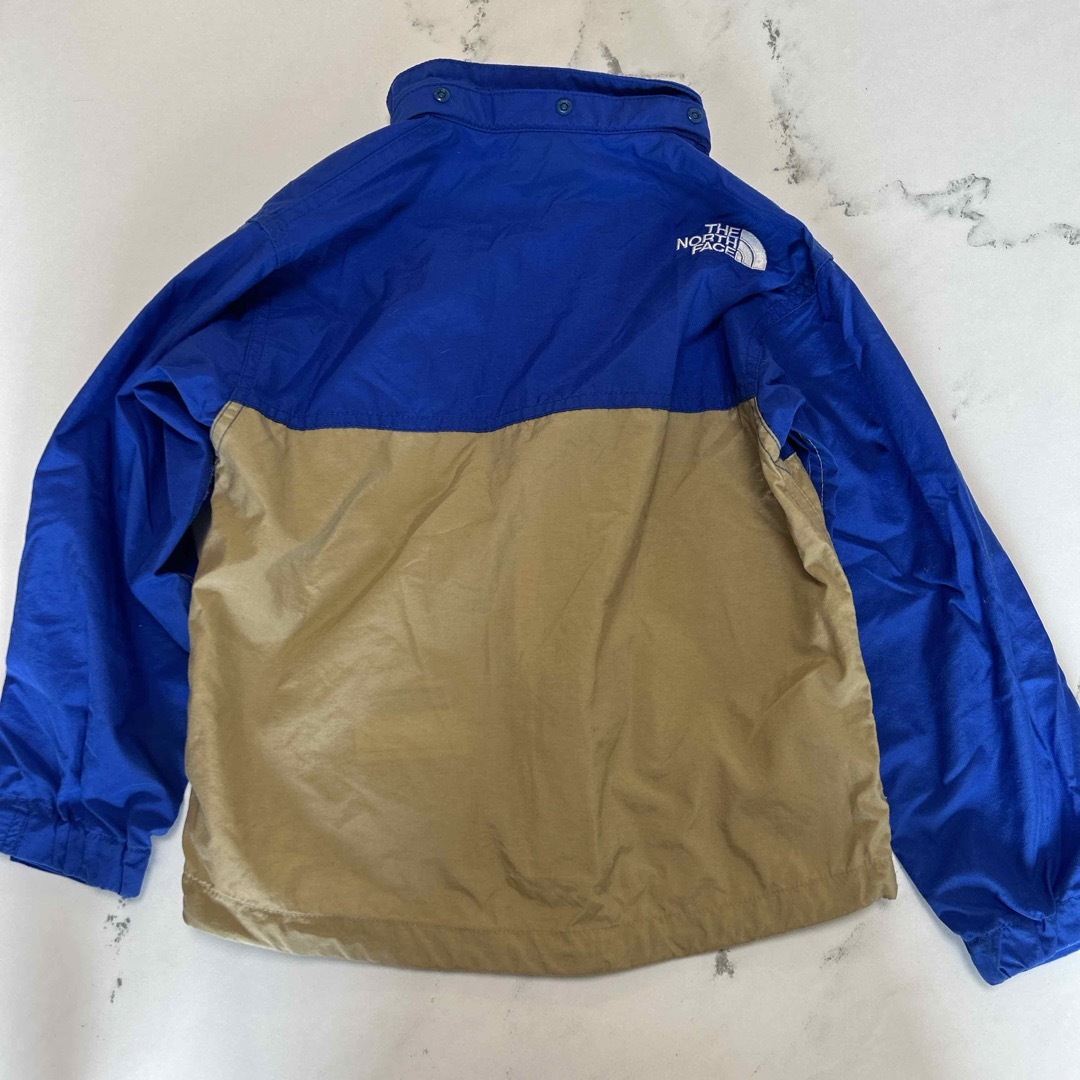 THE NORTH FACE(ザノースフェイス)のThe north face ライトアウター　110cm キッズ/ベビー/マタニティのキッズ服男の子用(90cm~)(ジャケット/上着)の商品写真