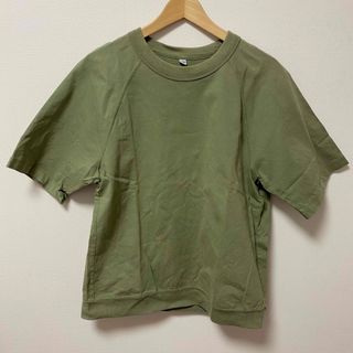 ユニクロ(UNIQLO)の【UNIQLO】ユニクロ ラグランスリーブTシャツ（5分袖）　カーキ　Mサイズ(Tシャツ(半袖/袖なし))