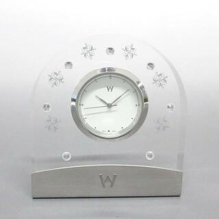 ウェッジウッド(WEDGWOOD)のWEDG WOOD(ウェッジウッド) 小物 - クリア×シルバー 置時計/クリスタル/動作確認出来ず アクリル×金属素材	(その他)