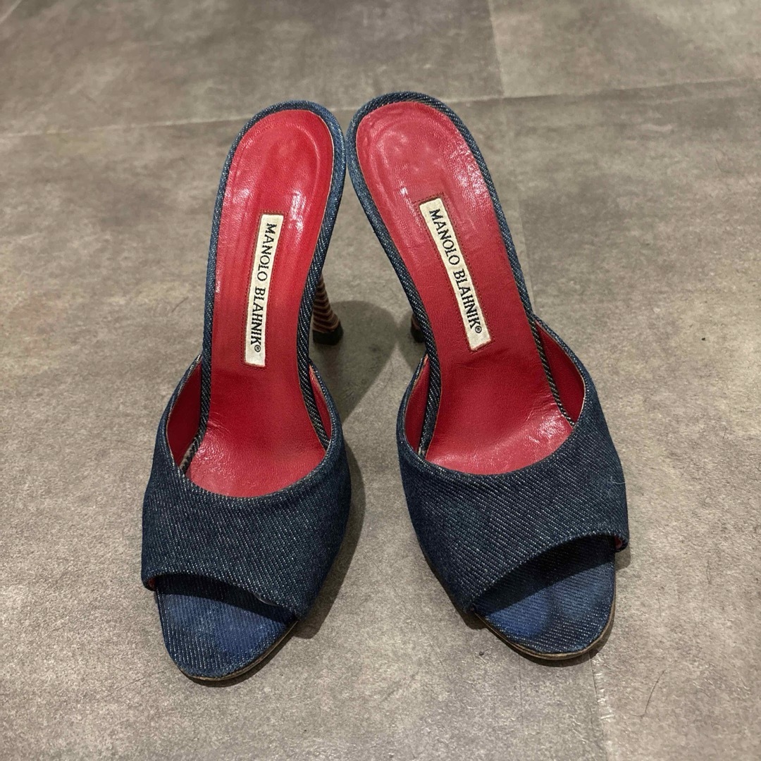 MANOLO BLAHNIK(マノロブラニク)のマノロブラニク MANOLO BLAHNIK ミュール レディースの靴/シューズ(ミュール)の商品写真