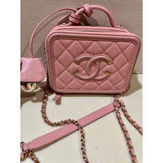 シャネル(CHANEL)の明日までの出品です。CHANEL ＣＣフィリグリー  スモール バニティバッグ　(ショルダーバッグ)