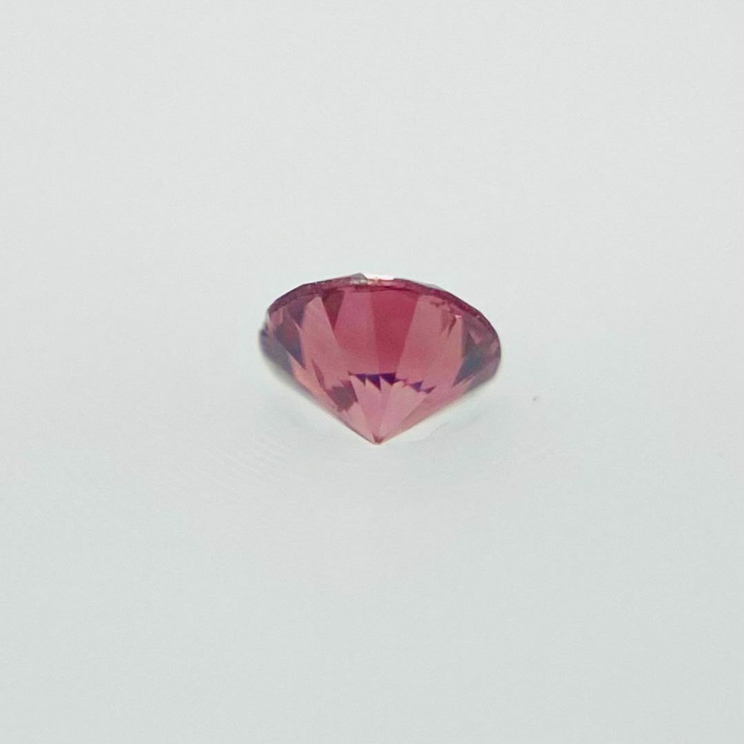 FANCY RED 0.031ct RD/RT2664/CGL レディースのアクセサリー(その他)の商品写真